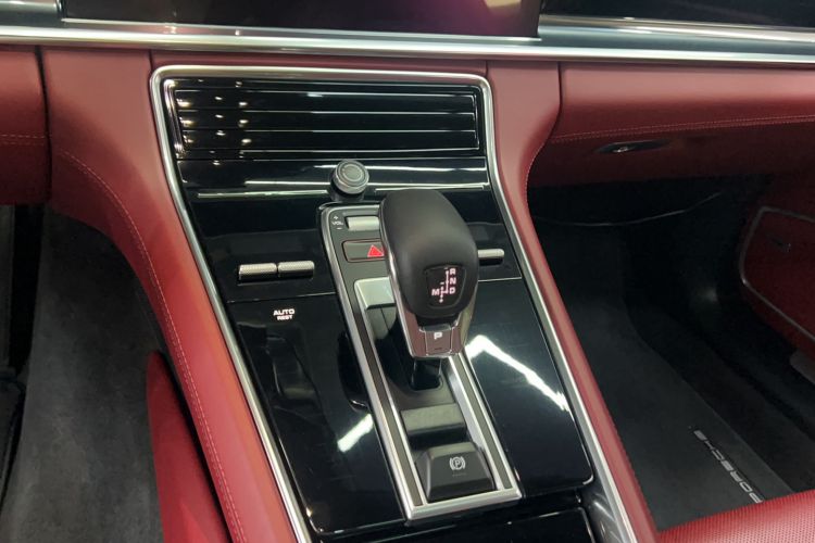 Used Porsche Panamera 2022 Panamera 2.9T Audio And AC Panel