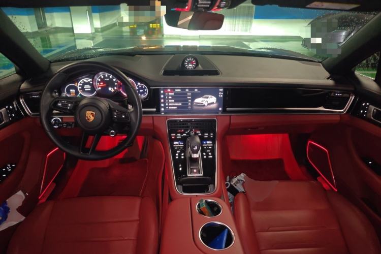 Used Porsche Panamera 2022 Panamera Executive Long Wheelbase 2.9T Center Console