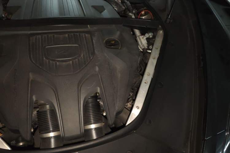 Used Porsche Panamera 2022 Panamera 2.9T Engine Bay Left