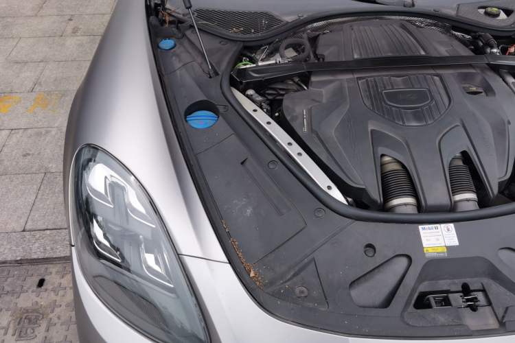 Used Porsche Panamera 2022 Panamera 2.9T Engine Bay Right