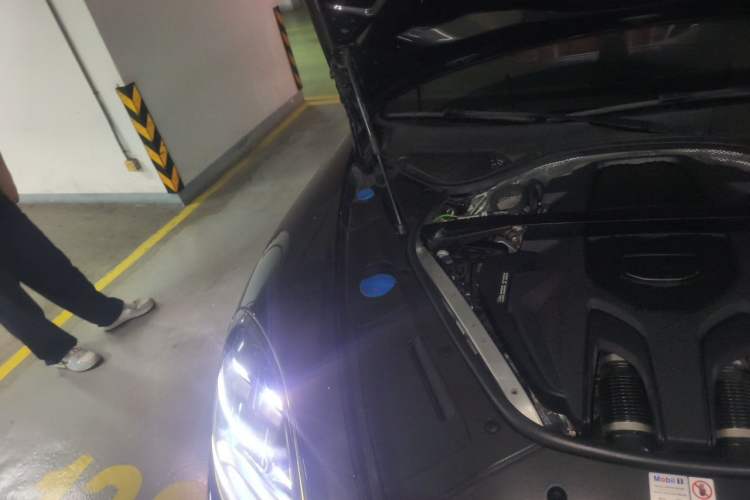 Used Porsche Panamera 2022 Panamera 4 E-Hybrid Platinum Edition 2.9T Engine Bay Right