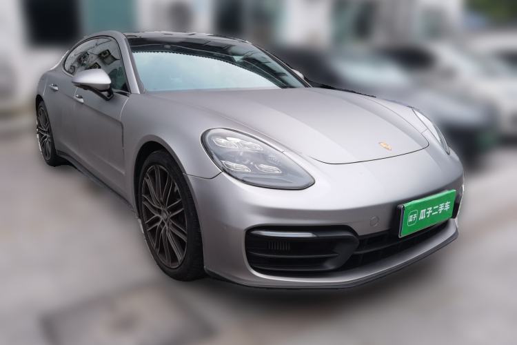 Used Porsche Panamera 2022 Panamera 2.9T Front Right 45 Deg