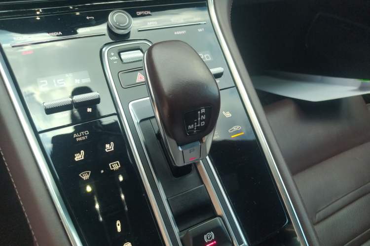 Used Porsche Panamera 2022 Panamera 4 Sport Turismo 2.9T Gear Lever