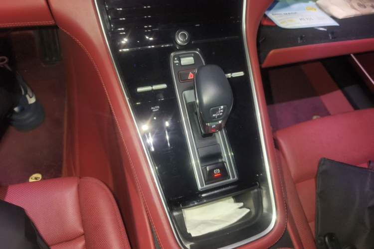 Used Porsche Panamera 2022 Panamera 4 E-Hybrid Platinum Edition 2.9T Gear Lever