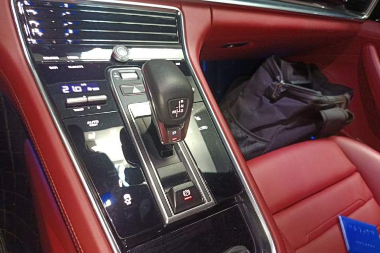 Used Porsche Panamera 2022 Panamera 2.9T Gear Lever