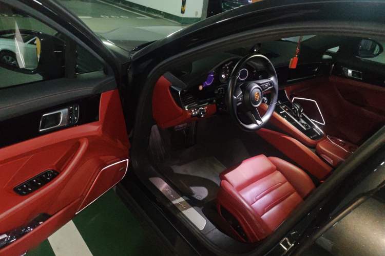 Used Porsche Panamera 2022 Panamera 2.9T Interior 3