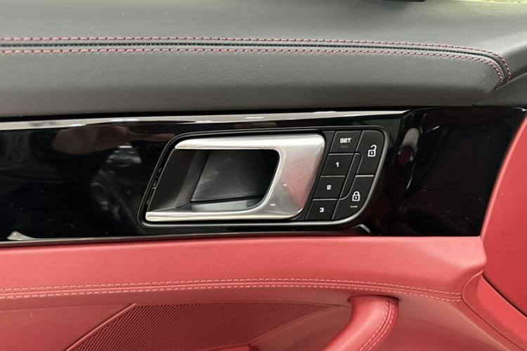 Used Porsche Panamera 2022 Panamera 4 Sport Turismo 2.9T Interior 6