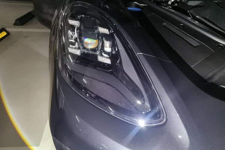 Used Porsche Panamera 2022 Panamera 2.9T Right Front Headlight