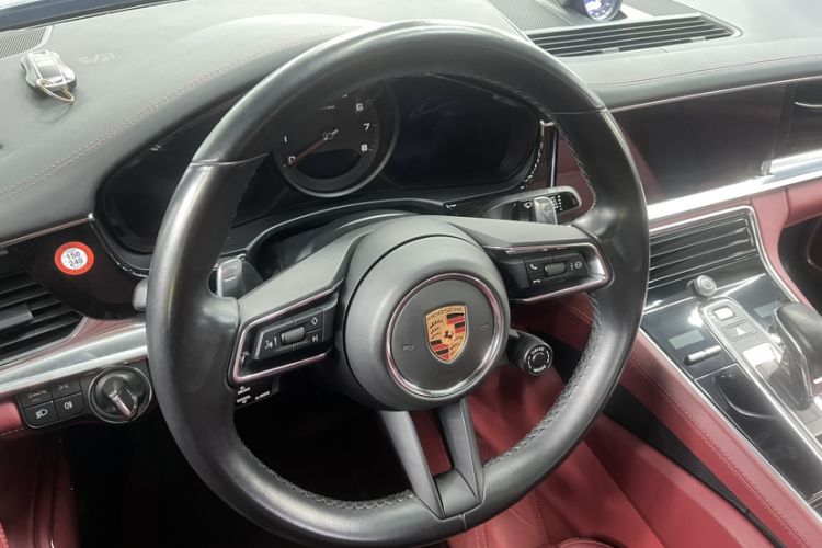 Used Porsche Panamera 2022 Panamera Executive Long Wheelbase 2.9T Steering Wheel