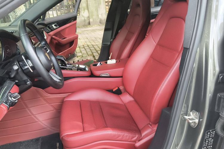 Used Porsche Panamera 2022 Panamera 2.9T Left Front Seat