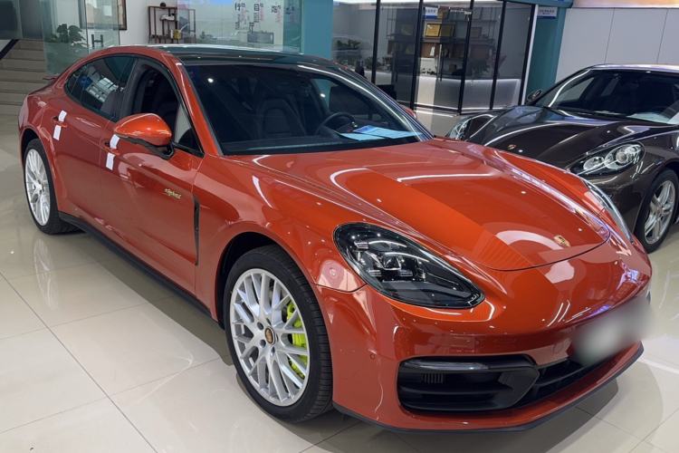 Used Porsche Panamera 2022 Panamera 4 E-Hybrid 2.9T Front Right 45 Deg