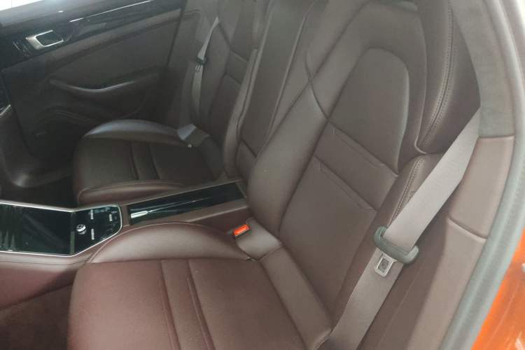 Used Porsche Panamera 2022 Panamera 4 E-Hybrid 2.9T Left Rear Seat