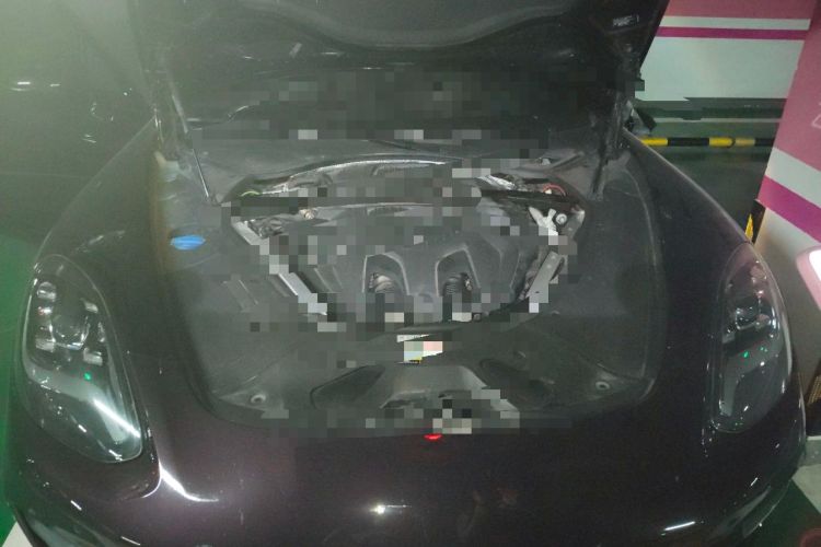 Used Porsche Panamera 2022 Panamera 2.9T Engine Bay