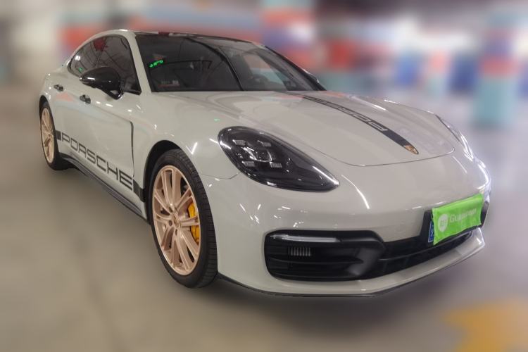 Used Porsche Panamera 2022 Panamera 2.9T Front Right 45 Deg