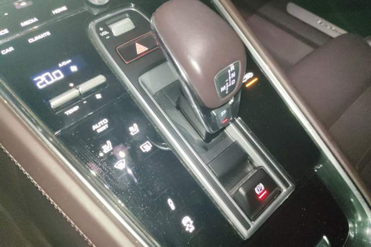 Used Porsche Panamera 2022 Panamera 2.9T Gear Lever