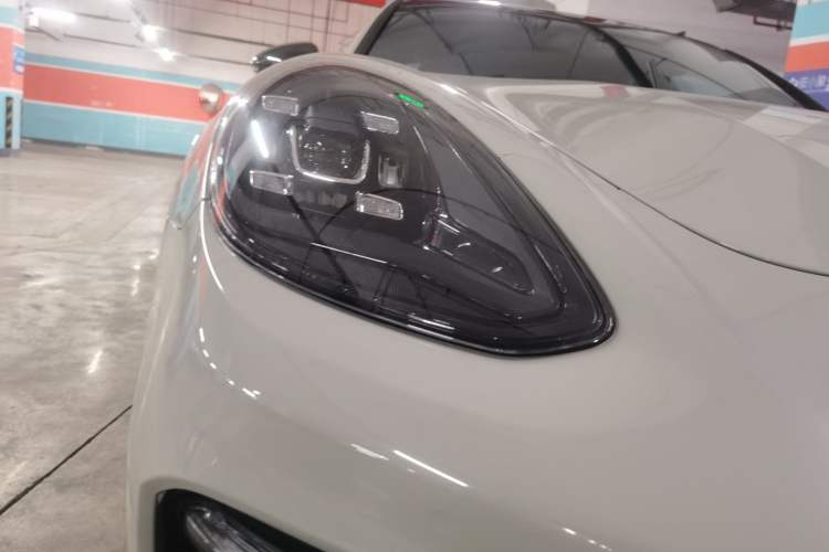 Used Porsche Panamera 2022 Panamera 2.9T Right Front Headlight