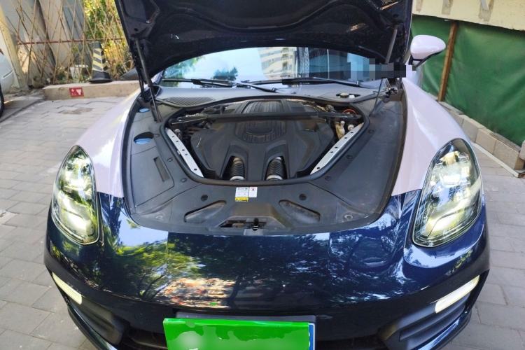 Used Porsche Panamera 2022 Panamera 2.9T Engine Bay