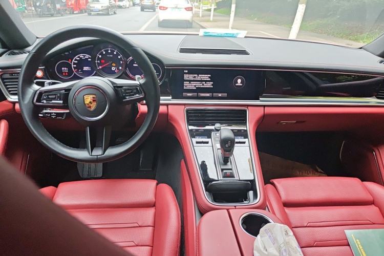 Used Porsche Panamera 2022 Panamera 2.9T Center Console