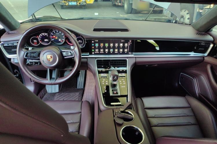 Used Porsche Panamera 2022 Panamera 4 Executive Long Wheelbase 2.9T Center Console