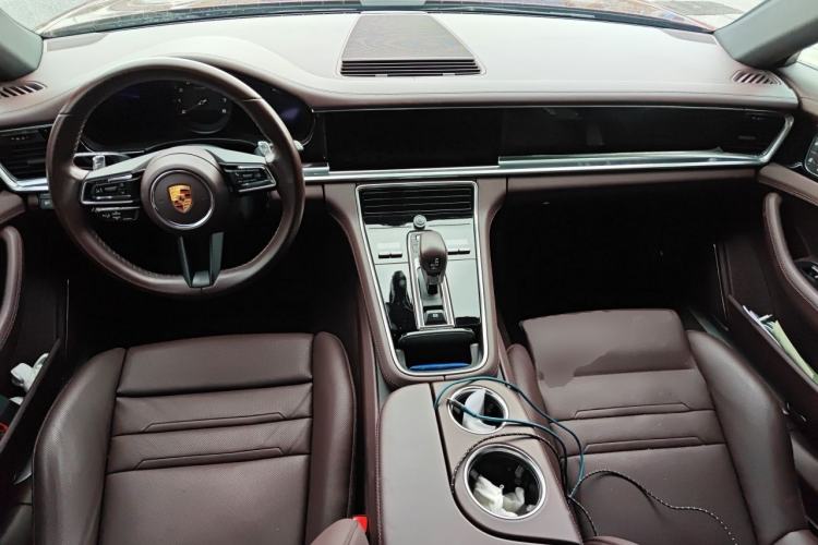 Used Porsche Panamera 2022 Panamera 2.9T Center Console