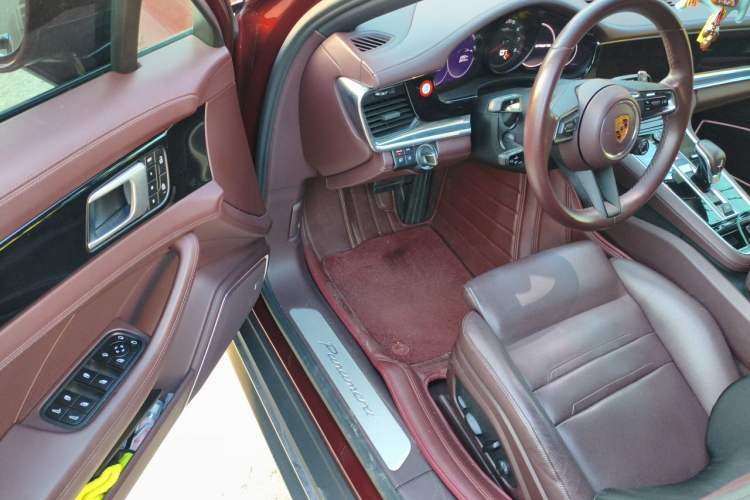 Used Porsche Panamera 2022 Panamera Executive Long Wheelbase 2.9T Driver Seat