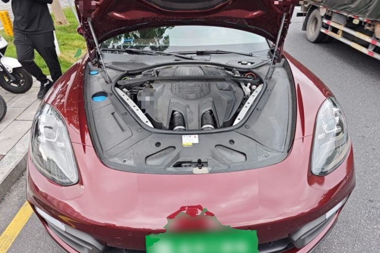 Used Porsche Panamera 2022 Panamera 2.9T Engine Bay