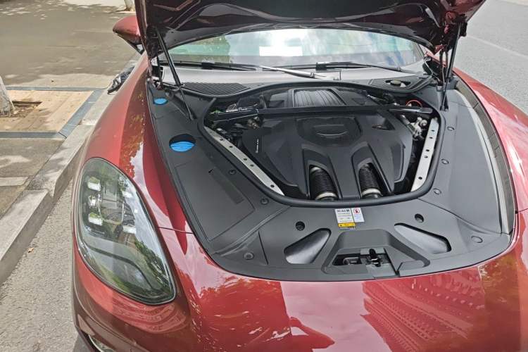Used Porsche Panamera 2022 Panamera 2.9T Engine Bay Right