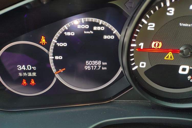 Used Porsche Panamera 2022 Panamera 4 Executive Long Wheelbase 2.9T Odometer Close Up