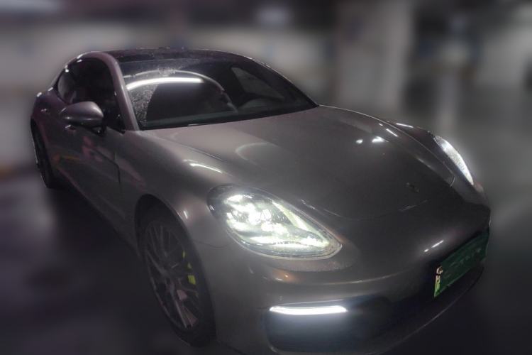 Used Porsche Panamera 2022 Panamera 4 E-Hybrid Platinum Edition 2.9T Front Right 45 Deg