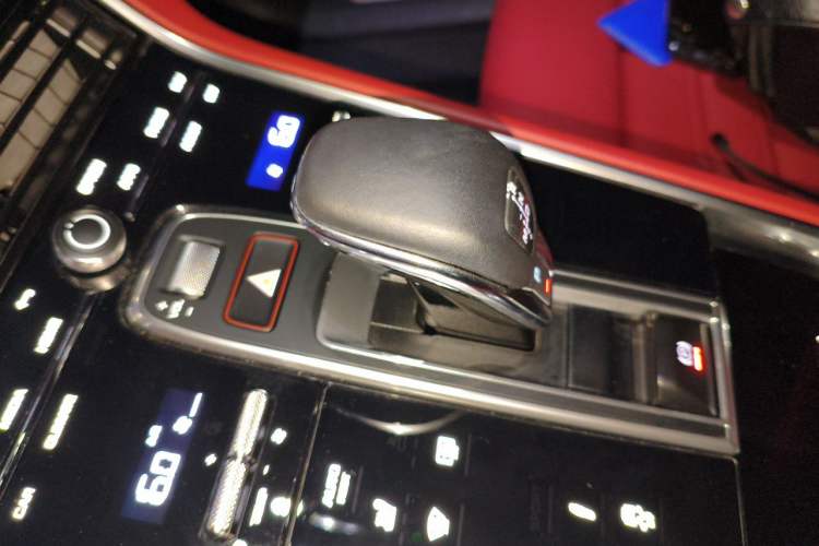 Used Porsche Panamera 2022 Panamera 2.9T Gear Lever