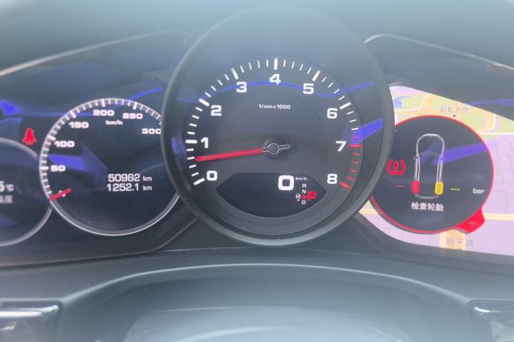 Used Porsche Panamera  Instrument Cluster