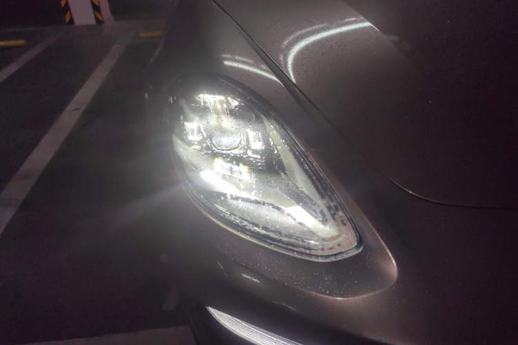 Used Porsche Panamera 2022 Panamera 4 E-Hybrid Platinum Edition 2.9T Right Front Headlight