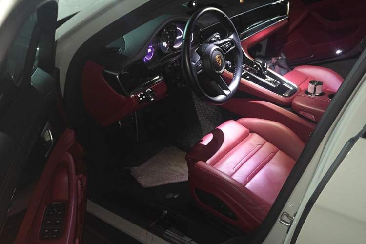 Used Porsche Panamera 2022 Panamera 4 E-Hybrid Platinum Edition 2.9T Driver Seat