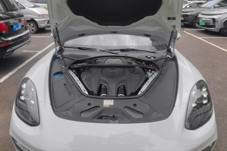 Used Porsche Panamera 2022 Panamera 4 E-Hybrid Platinum Edition 2.9T Engine Bay
