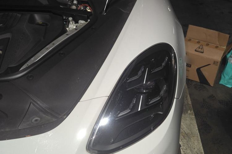 Used Porsche Panamera 2022 Panamera 4 E-Hybrid Platinum Edition 2.9T Engine Bay Left