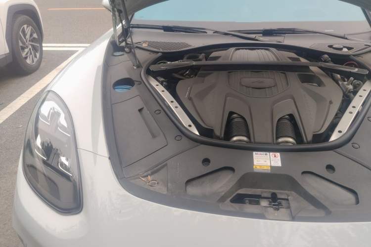 Used Porsche Panamera 2022 Panamera Executive Long Wheelbase Platinum Edition 2.9T Engine Bay Right