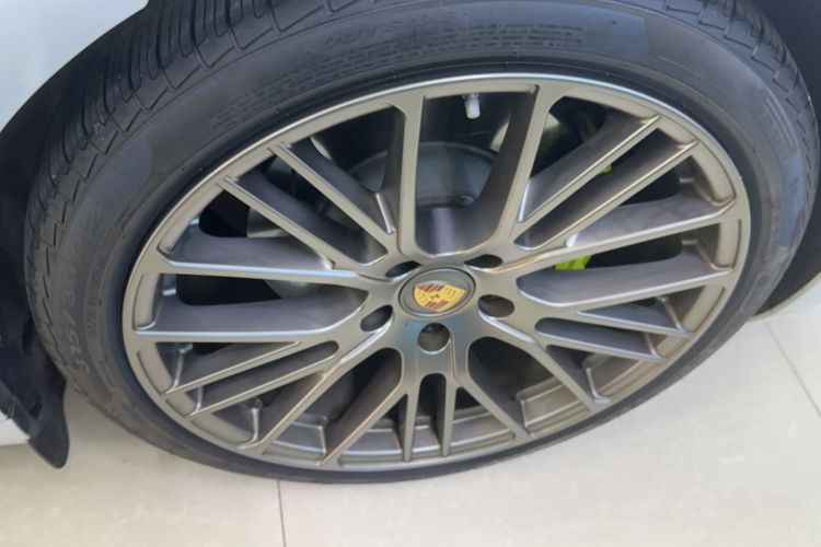 Used Porsche Panamera 2022 Panamera 4 E-Hybrid Platinum Edition 2.9T Engine Bay