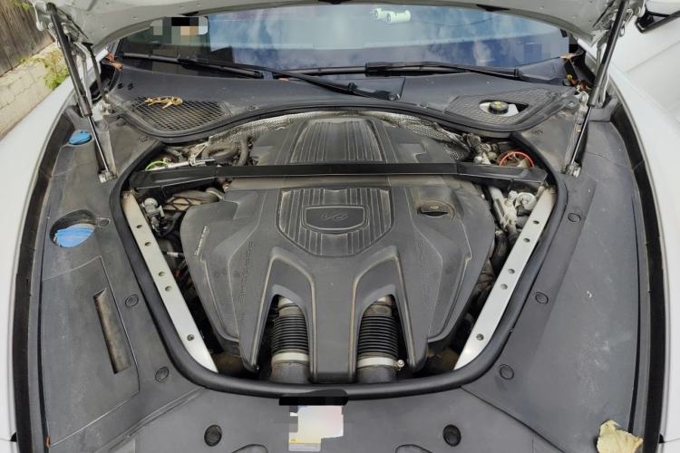 Used Porsche Panamera 2022 Panamera Executive Long Wheelbase Platinum Edition 2.9T Engine Bay