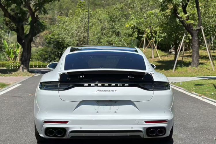 Used Porsche Panamera 2022 Panamera 4 E-Hybrid Platinum Edition 2.9T Exterior 4