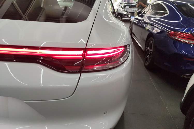 Used Porsche Panamera 2022 Panamera 2.9T Exterior 5