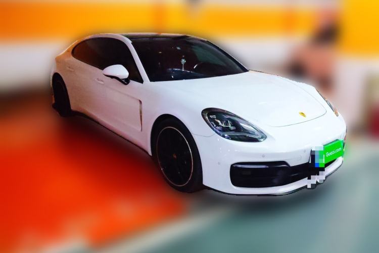 Used Porsche Panamera 2022 Panamera 4 Executive Long Wheelbase 2.9T Front Right 45 Deg
