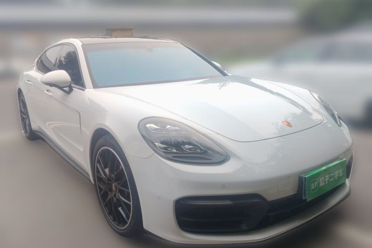 Used Porsche Panamera 2022 Panamera Executive Long Wheelbase Platinum Edition 2.9T Front Right 45 Deg