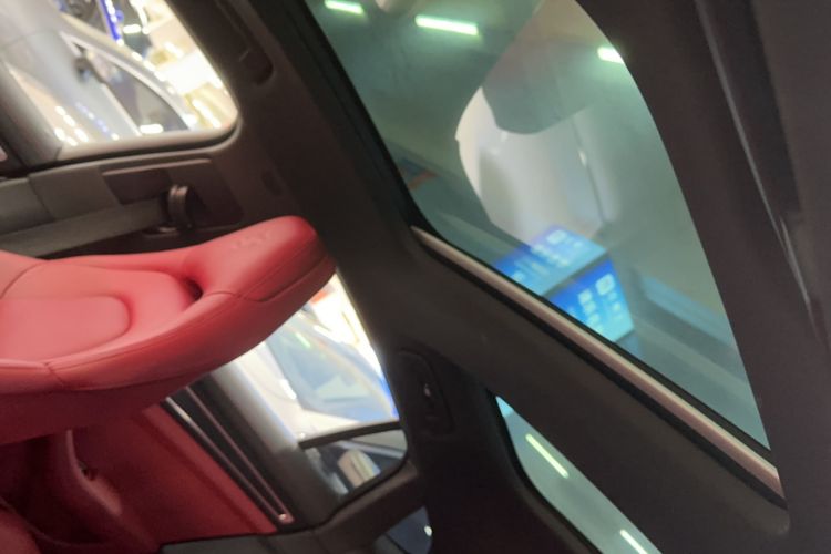 Used Porsche Panamera 2022 Panamera 4 E-Hybrid Platinum Edition 2.9T Headliner