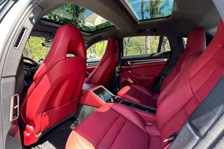 Used Porsche Panamera 2022 Panamera 4 E-Hybrid Platinum Edition 2.9T Interior 2