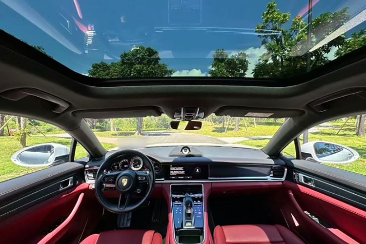 Used Porsche Panamera 2022 Panamera 4 E-Hybrid Platinum Edition 2.9T Interior 3
