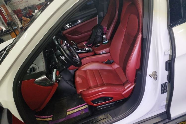 Used Porsche Panamera 2022 Panamera 2.9T Platinum Edition Left Front Seat