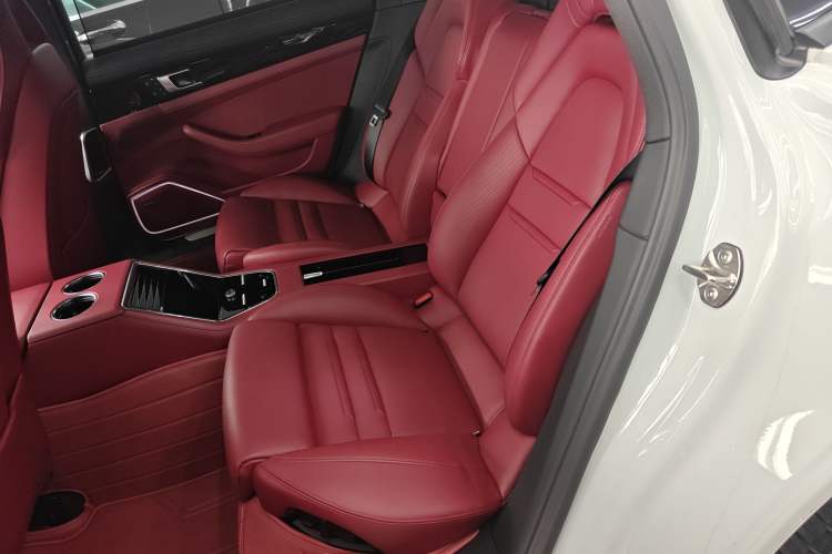 Used Porsche Panamera 2022 Panamera Executive Long Wheelbase 2.9T Left Rear Seat