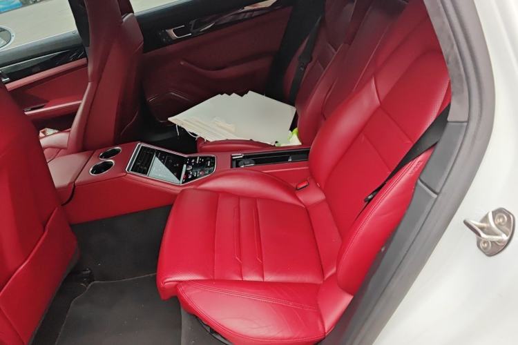 Used Porsche Panamera 2022 Panamera Executive Long Wheelbase 2.9T Left Rear Seat