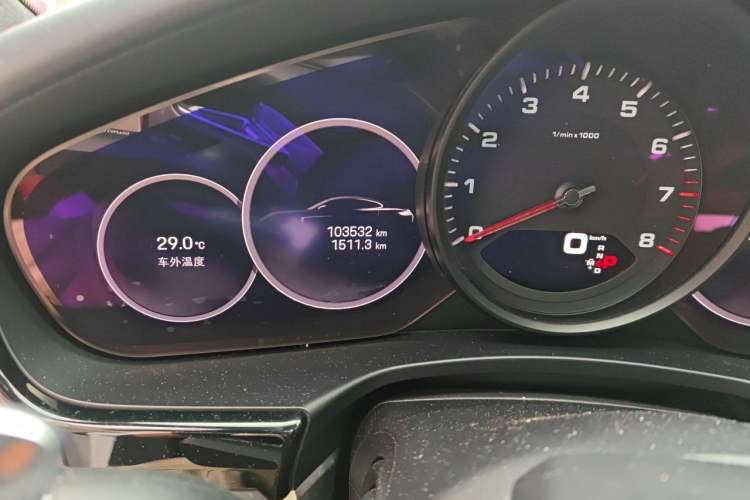 Used Porsche Panamera 2022 Panamera Executive Long Wheelbase 2.9T Odometer Close Up