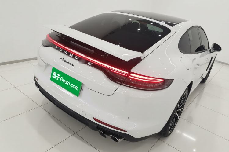 Used Porsche Panamera 2022 Panamera 2.9T Rear Right 45 Deg